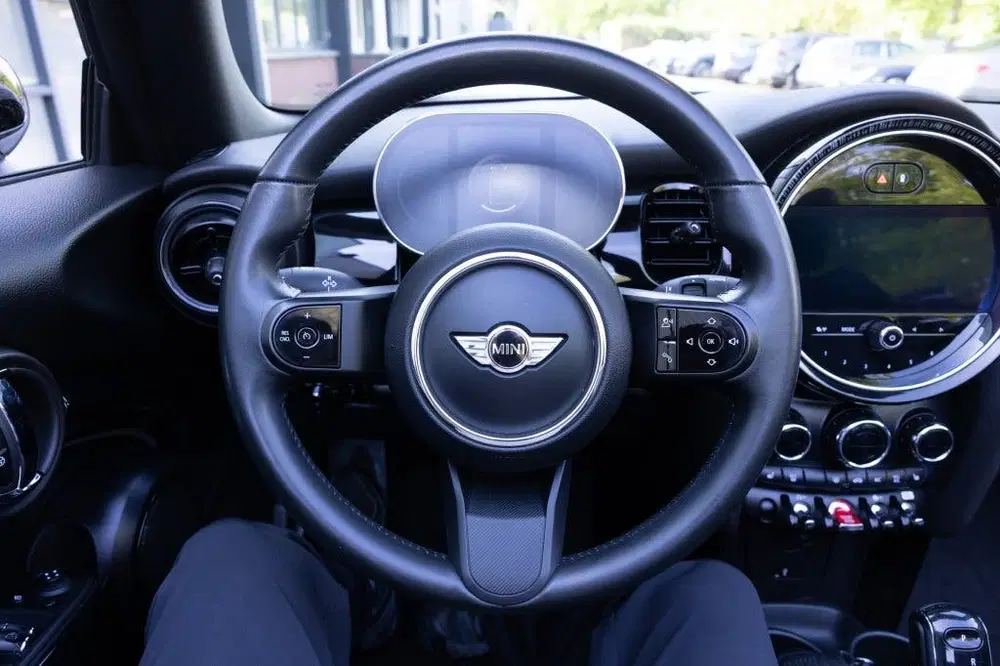 Mini Cabrio Cooper Classic Trim (bj 2023 uit 2023, foto 17