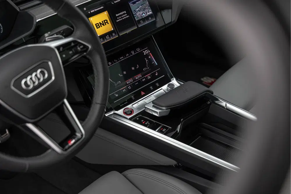 Audi Q8 SQ8 503pk Quattro 115 kWh Pano S-st uit 2024, foto 7