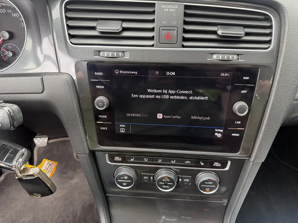 Volkswagen Golf Variant 1.0 TSI Comfortline Business Carplay uit 2019, foto 11