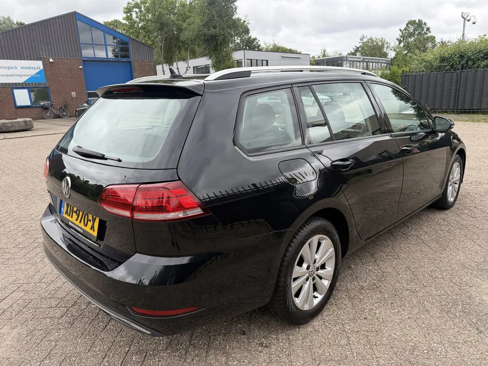 Volkswagen Golf Variant 1.0 TSI Comfortline Business Carplay uit 2019, foto 18
