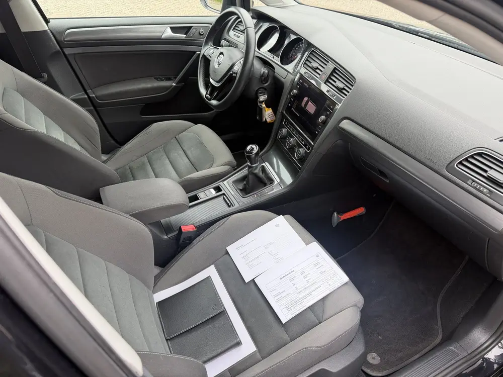 Volkswagen Golf Variant 1.0 TSI Comfortline Business Carplay uit 2019, foto 3
