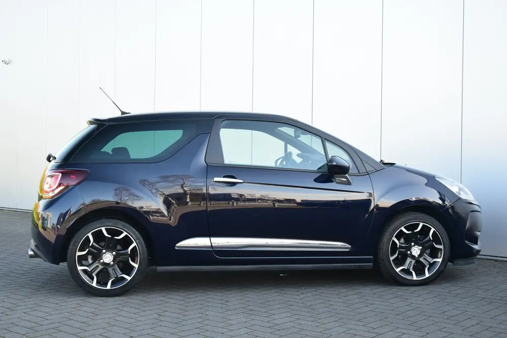 DS Automobiles 3 DS DS 3 1.2 PureTech Automaat Connected Chic Camera Ecc Crui uit 2019, foto 8