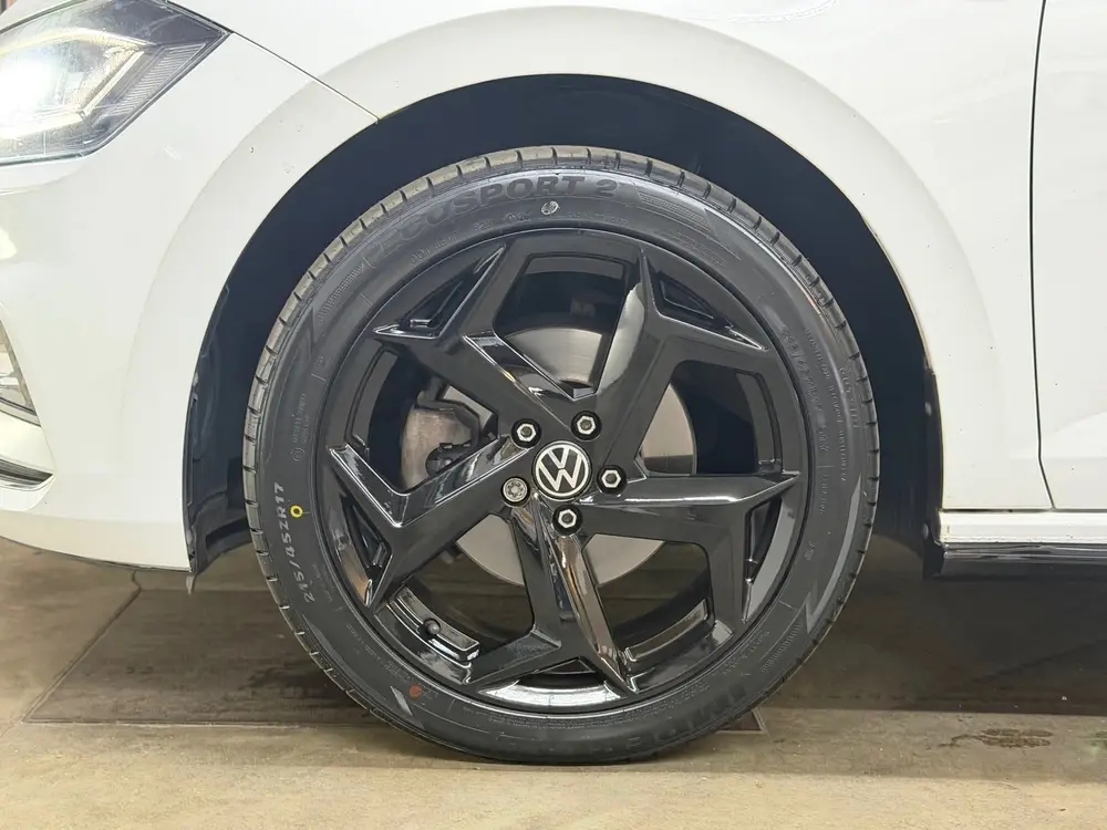 Volkswagen Polo 1.6 TDI R-Line 2019 DSG LED CRUISE CAMERA KE uit 2019, foto 2