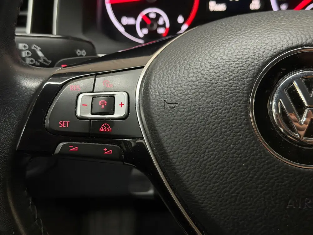 Volkswagen Polo 1.6 TDI R-Line 2019 DSG LED CRUISE CAMERA KE uit 2019, foto 20