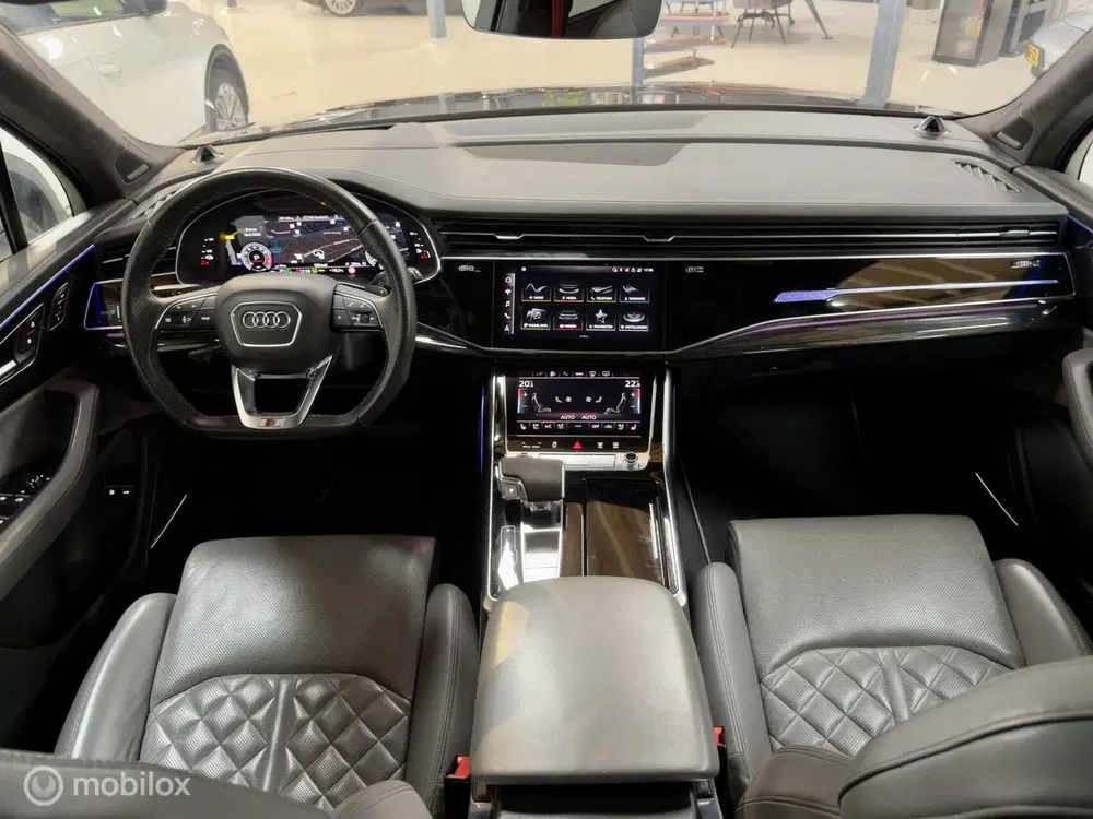 Audi Q7 60 TFSI e Quattro Competition S-Line uit 2020, foto 13