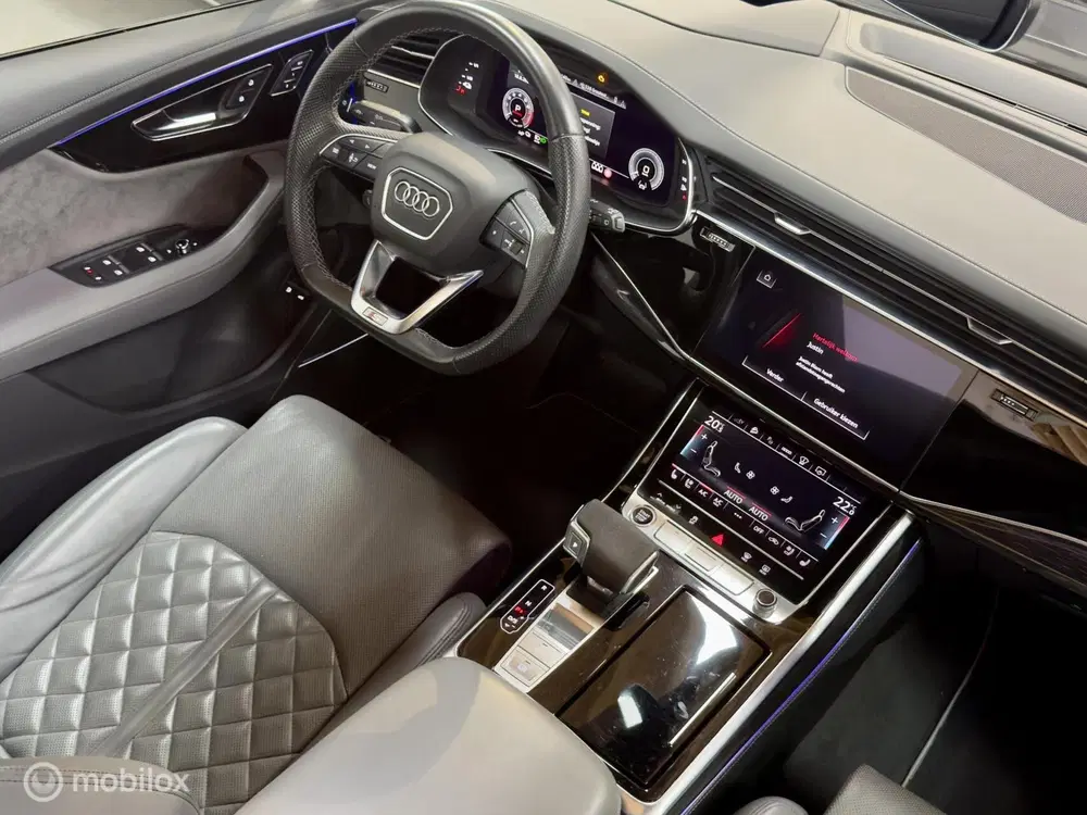 Audi Q7 60 TFSI e Quattro Competition S-Line uit 2020, foto 4