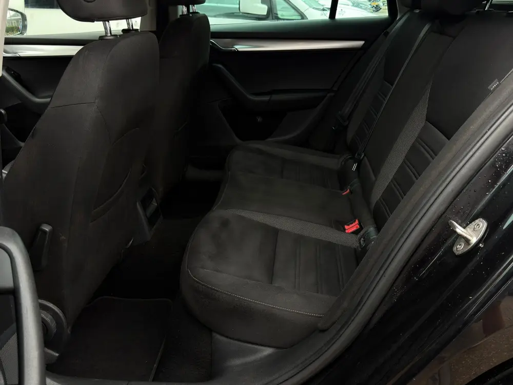 Skoda Octavia 1.0 TSI Greentech Ambition Business Crui uit 2019, foto 14
