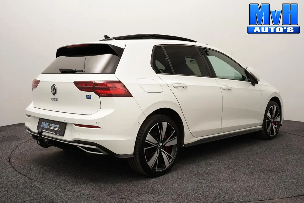 Volkswagen Golf 1.4 PHEV GTE|IQ|PANO|CAMERA|STOEL/STUUR.VERW uit 2020, foto 20