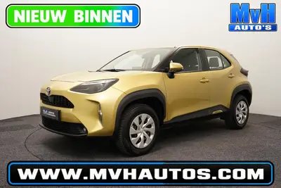 Toyota Yaris Cross 1.5 Hybrid business uit 2023