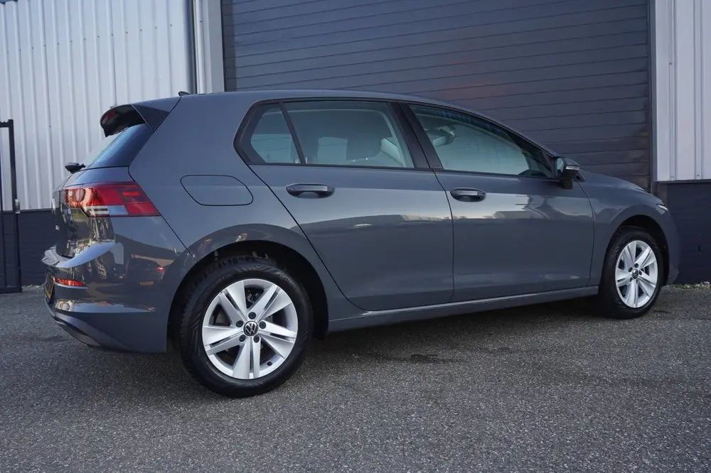 Volkswagen Golf 1.0 eTSI Life | Orig NL | NAP | Automaat | V uit 2023, foto 8