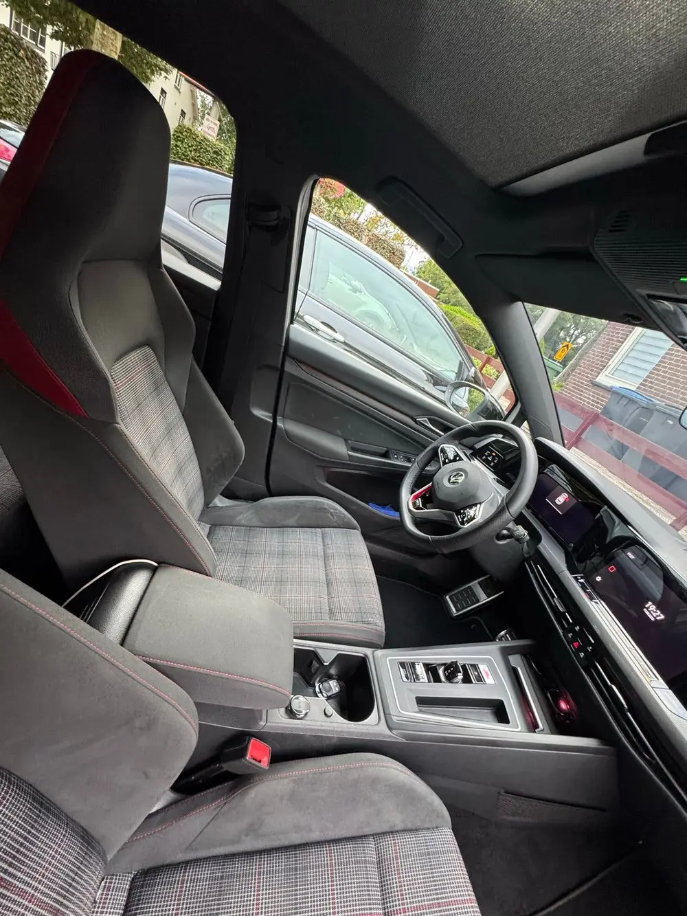 Volkswagen Golf 2.0 TSI 245pk 7-DSG 2020 Wit uit 2020, foto 5