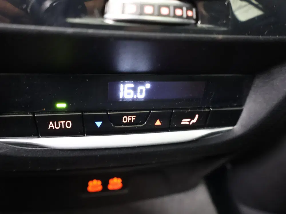 BMW iX3 Executive 80 kWh uit 2022, foto 14