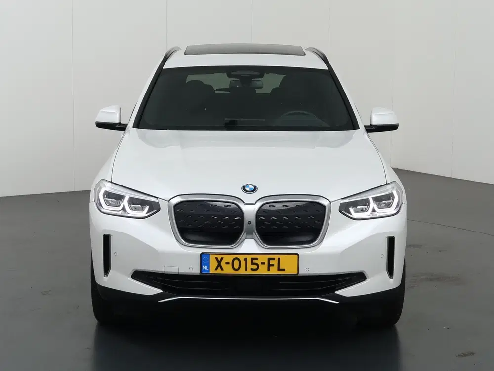 BMW iX3 Executive 80 kWh uit 2022, foto 3
