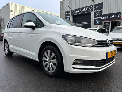 Volkswagen Touran 2.0 TDI AUTOMAAT / 180 DKM / HONDENWAGEN ! uit 2020