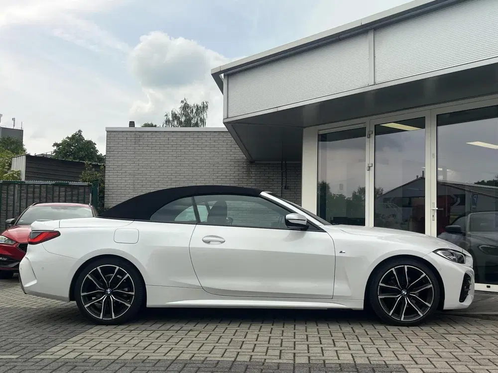 BMW 4-serie 420i M-SPORT 19INCH+CARPLAY+CAMERA+SFEER uit 2022, foto 7