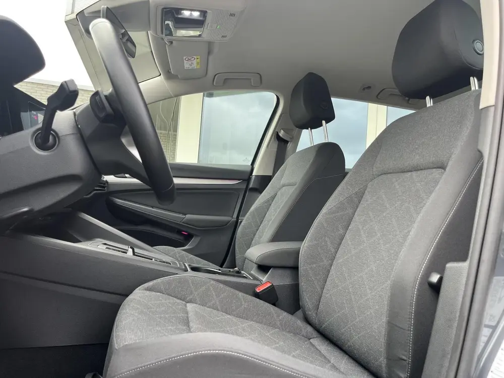 Volkswagen Golf Variant 1.5 eTSI 170PK DSG LPG-G3 IQ-LED+ACC uit 2021, foto 6
