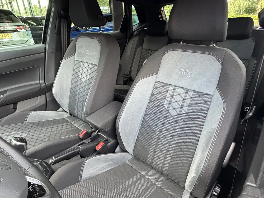 Volkswagen Polo 1.0 TSI R-Line | IQ light | Carplay | Camera uit 2023, foto 12