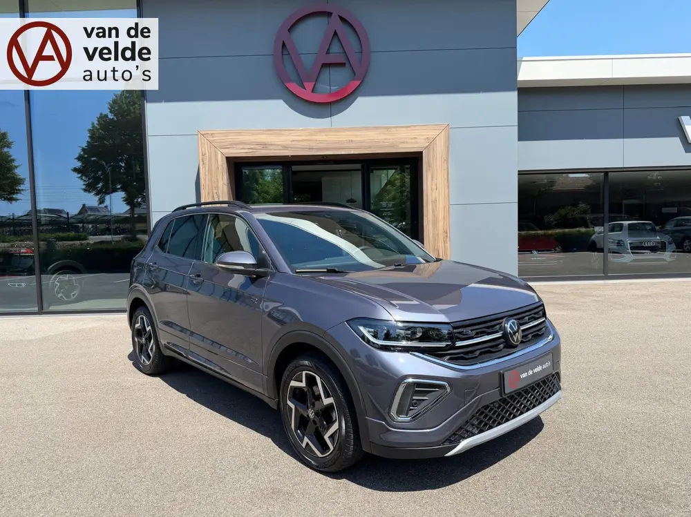 Volkswagen T-Cross 1.5 TSI 150pk DSG R-Line | Camera | Trekh uit 2025