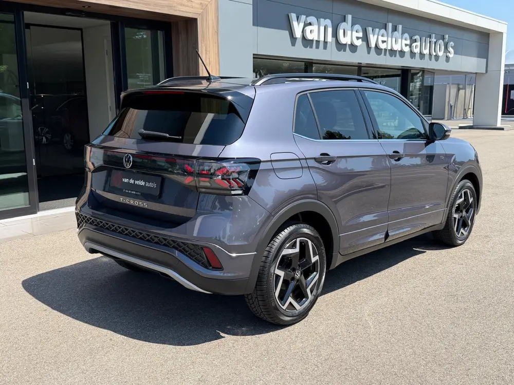 Volkswagen T-Cross 1.5 TSI 150pk DSG R-Line | Camera | Trekh uit 2025, foto 3