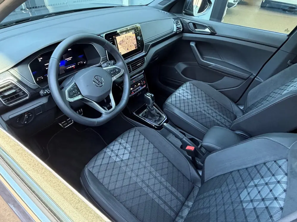 Volkswagen T-Cross 1.5 TSI 150pk DSG R-Line | Camera | Trekh uit 2025, foto 7