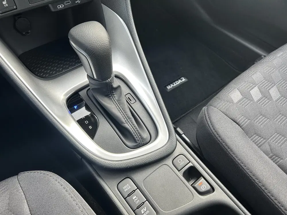 Mazda 2 1.5 Centre-line uit 2026, foto 15
