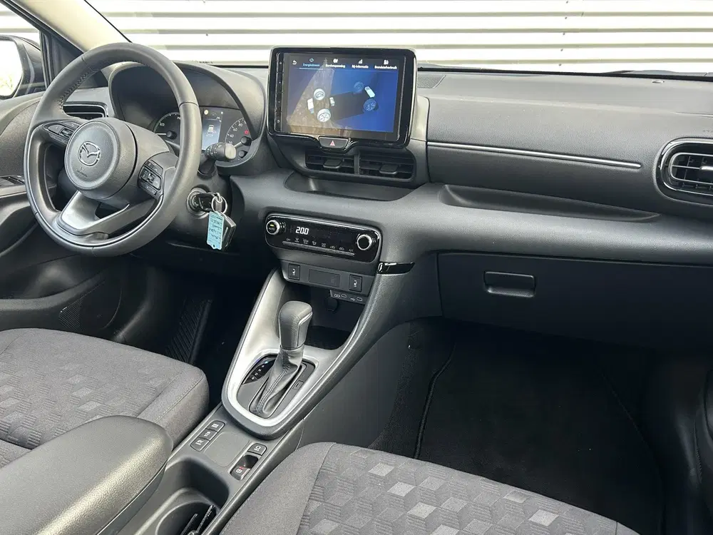Mazda 2 1.5 Centre-line Camera uit 2026, foto 17