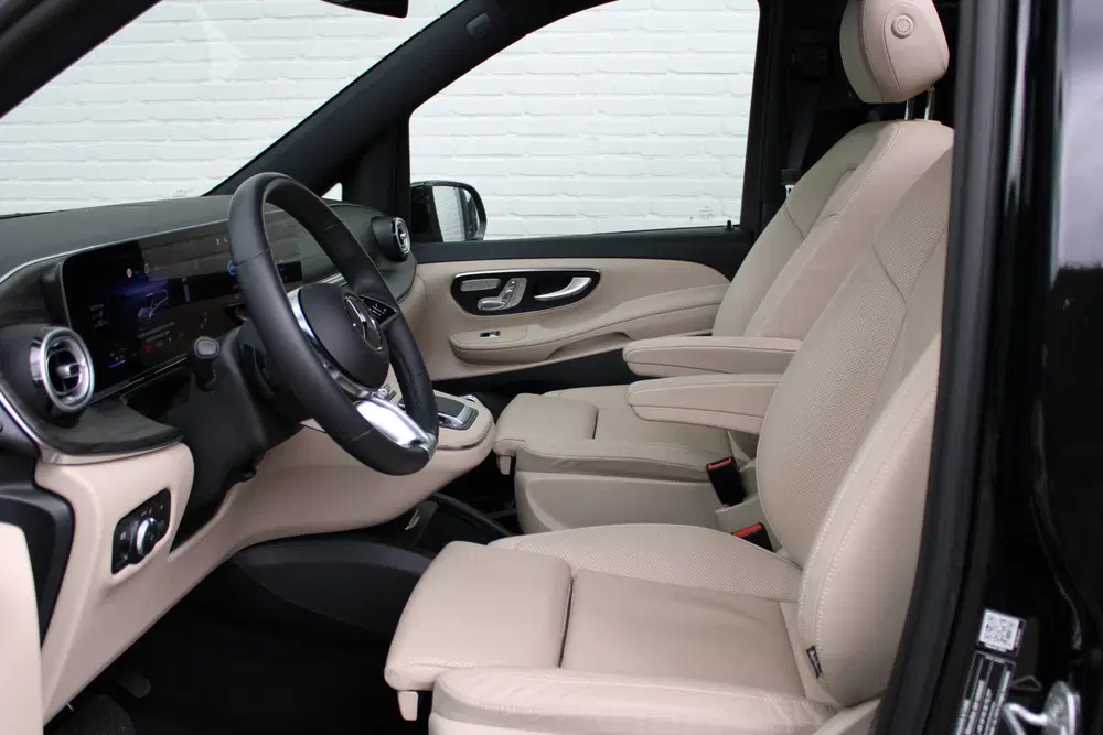 Mercedes-Benz EQV 300 L2 uit 2025, foto 11