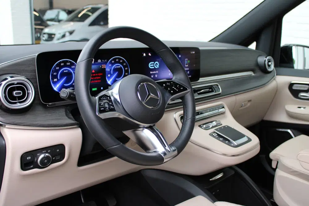 Mercedes-Benz EQV 300 L2 uit 2025, foto 4