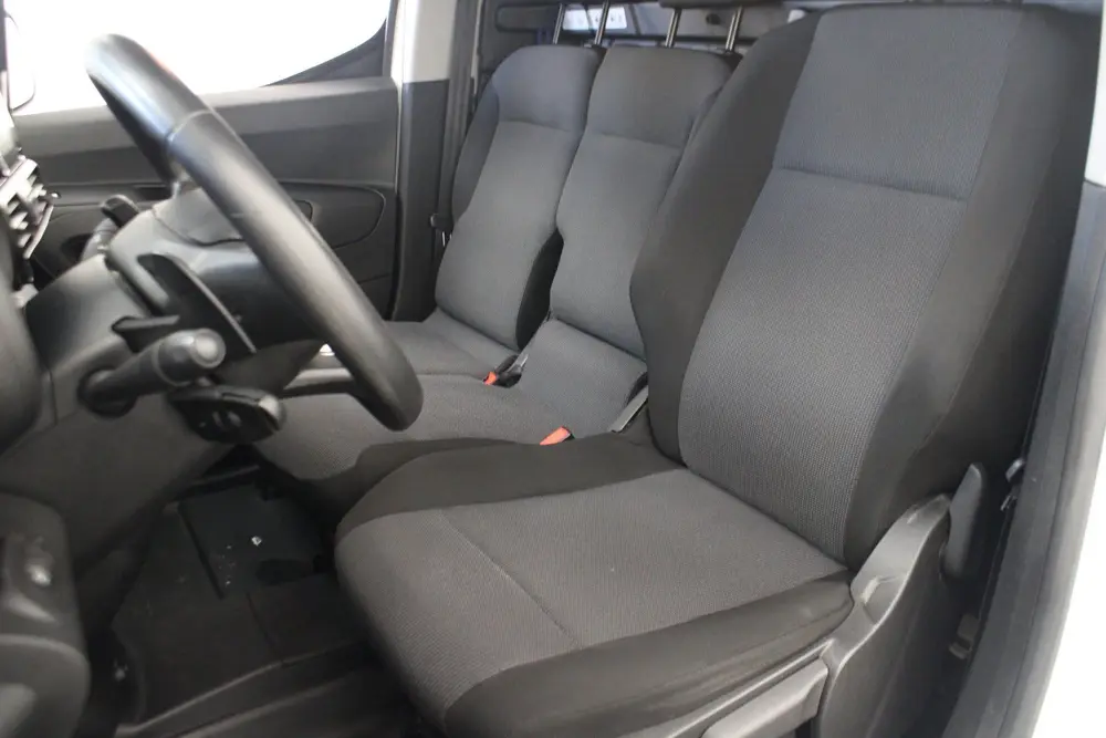 Citroën Berlingo 1.2 PureTech Feel uit 2020, foto 10
