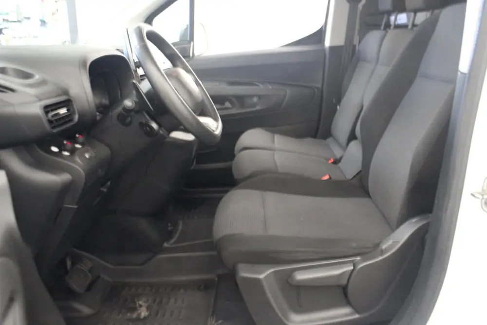 Citroën Berlingo 1.2 PureTech Feel uit 2020, foto 11