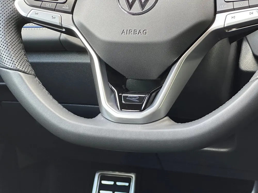 Volkswagen Tiguan 1.5 eHybrid R-Line | Black line | 360 Came uit 2025, foto 14