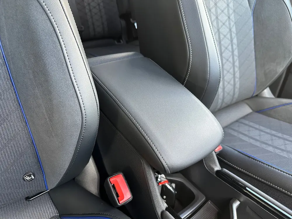 Volkswagen Tiguan 1.5 eHybrid R-Line | Black line | 360 Came uit 2025, foto 18