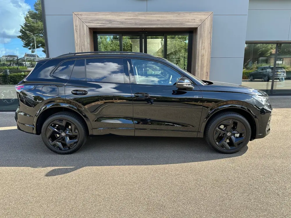 Volkswagen Tiguan 1.5 eHybrid R-Line | Black line | 360 Came uit 2025, foto 2