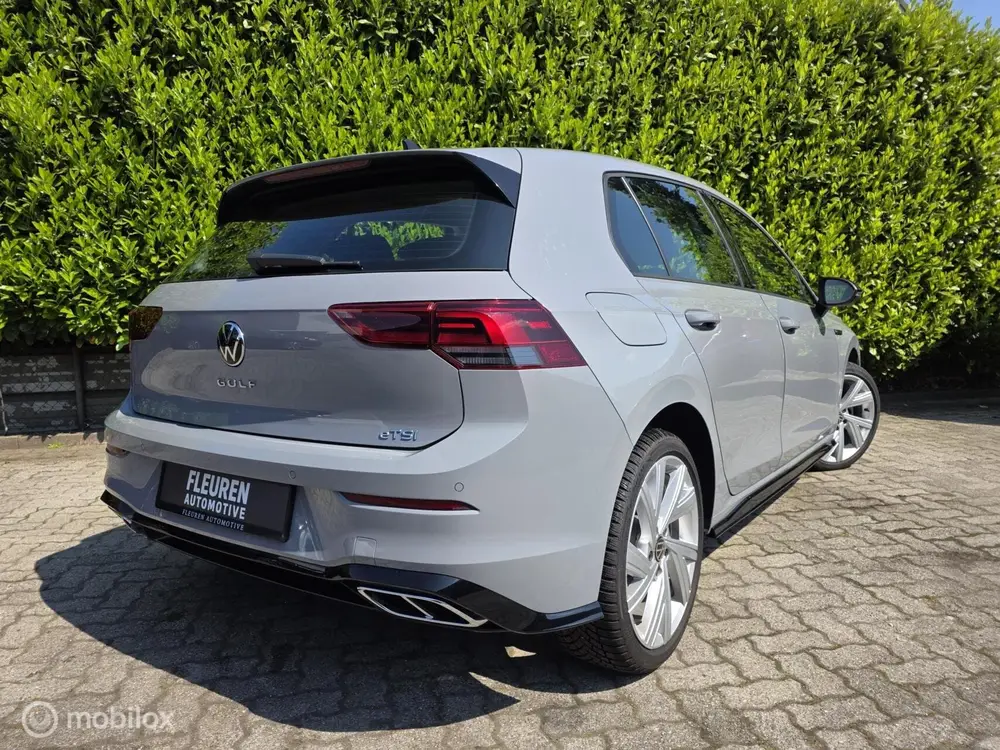 Volkswagen Golf 1.0 eTSI R-Line DSG|Carplay|Android|Clima|AC uit 2023, foto 10