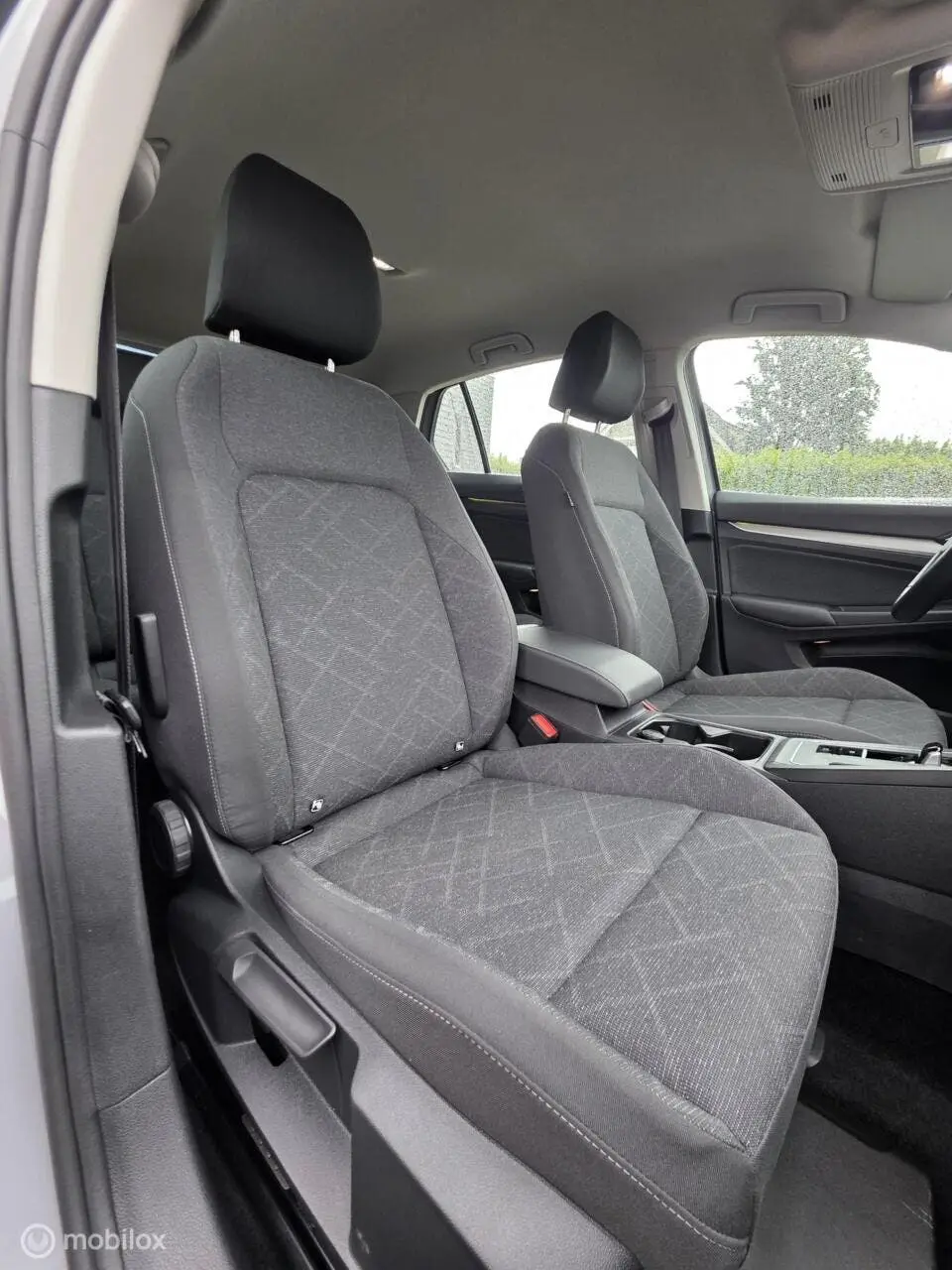 Volkswagen Golf 1.0 eTSI R-Line DSG|Carplay|Android|Clima|AC uit 2023, foto 12