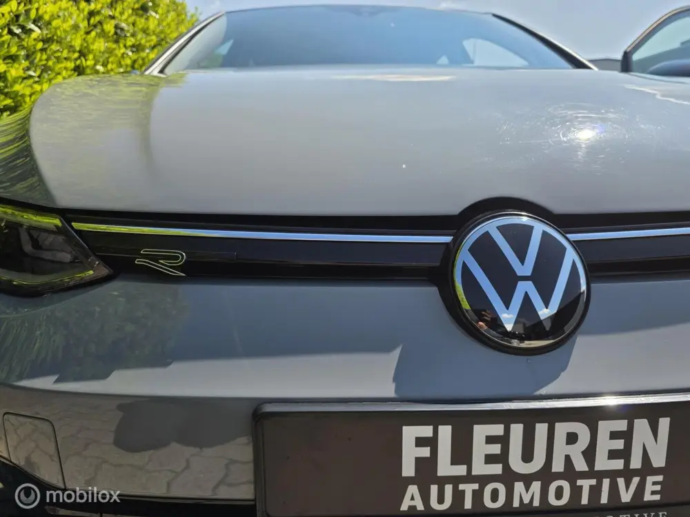 Volkswagen Golf 1.0 eTSI R-Line DSG|Carplay|Android|Clima|AC uit 2023, foto 2