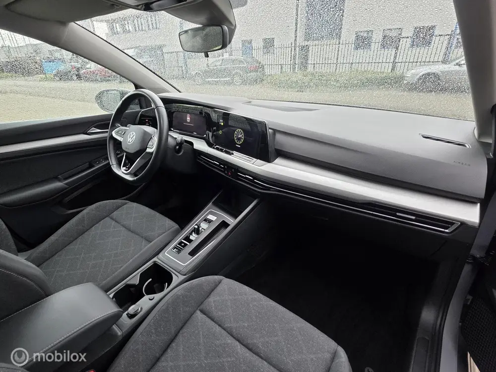 Volkswagen Golf 1.0 eTSI R-Line DSG|Carplay|Android|Clima|AC uit 2023, foto 20
