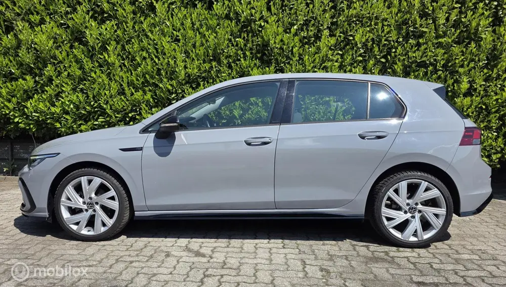 Volkswagen Golf 1.0 eTSI R-Line DSG|Carplay|Android|Clima|AC uit 2023, foto 7