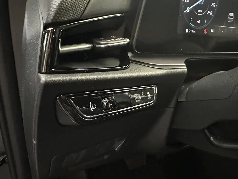Kia Niro 1.6 GDi Hybrid DynamicLine 1e eigenaar uit 2025, foto 2