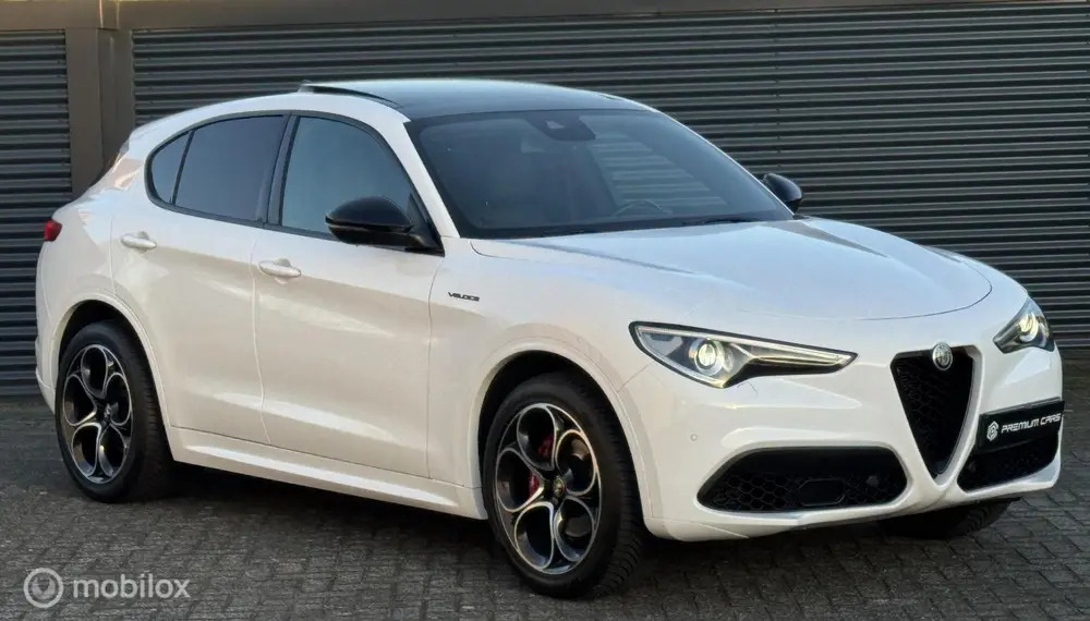 Alfa Romeo Stelvio 2.0 T Q4 AWD Veloce Pano Keyless Acc uit 2022, foto 9