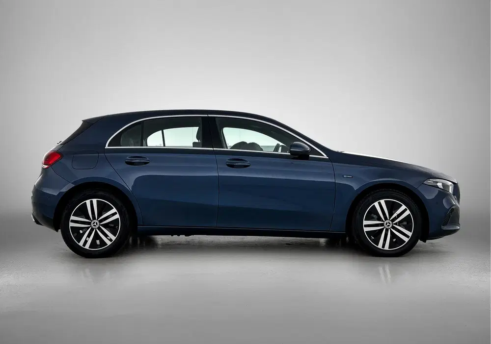 Mercedes-Benz A-Klasse 250 e Business Solution Luxury Limite uit 2021, foto 12