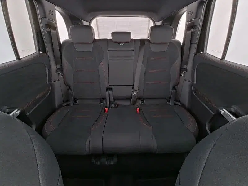 Mercedes-Benz EQB 250+ AMG Line 71 kWh uit 2025, foto 7
