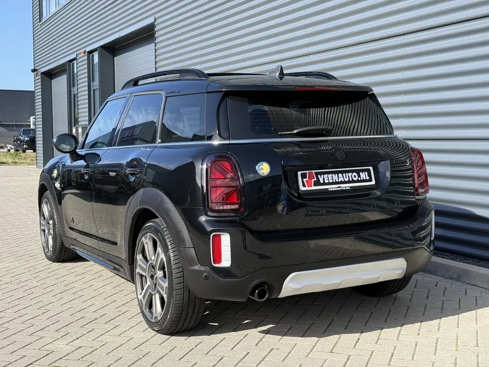 Mini Countryman 2.0 Cooper SE ALL4 Northwood Pano uit 2022, foto 17