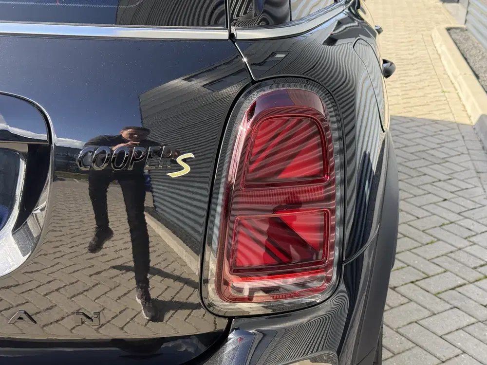 Mini Countryman 2.0 Cooper SE ALL4 Northwood Pano uit 2022, foto 19