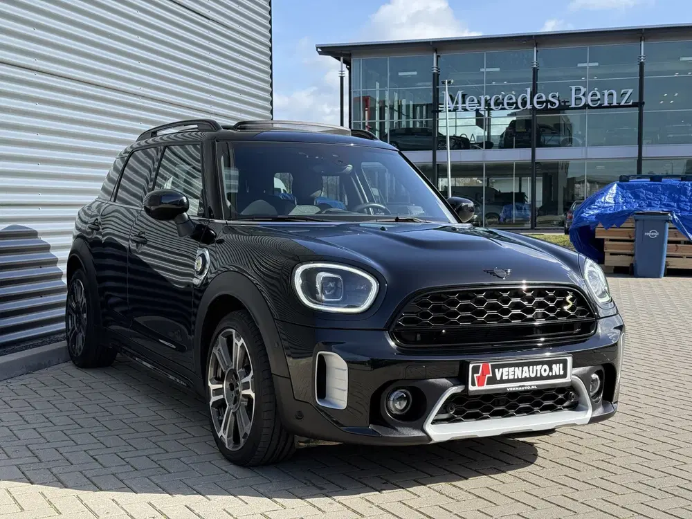 Mini Countryman 2.0 Cooper SE ALL4 Northwood Pano uit 2022, foto 3