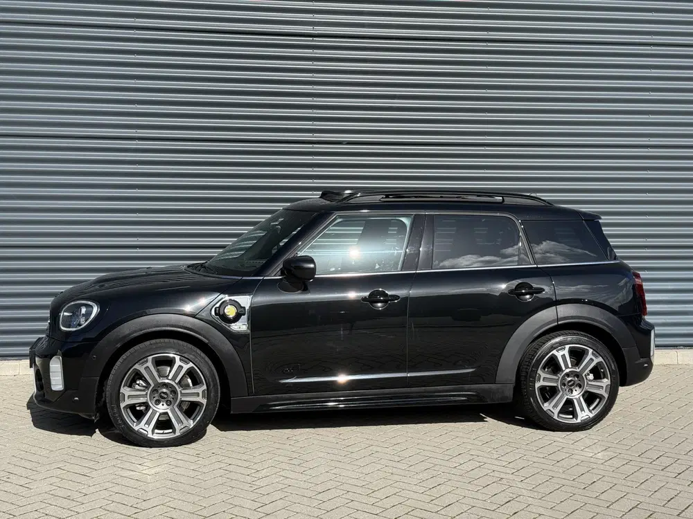 Mini Countryman 2.0 Cooper SE ALL4 Northwood Pano uit 2022, foto 4