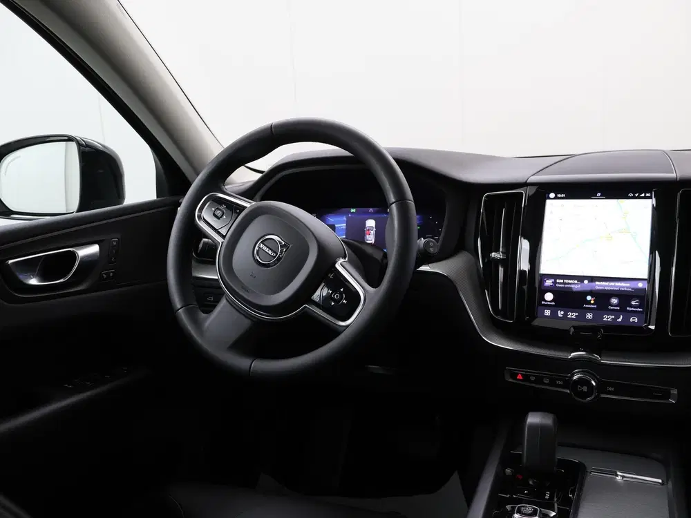 Volvo XC60 2.0 T6 Plug-in hybrid AWD Plus Dark Ele. t uit 2023, foto 10