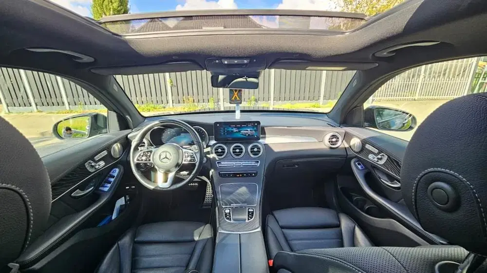 Mercedes-Benz GLC 300E AMG LINE uit 2021, foto 7