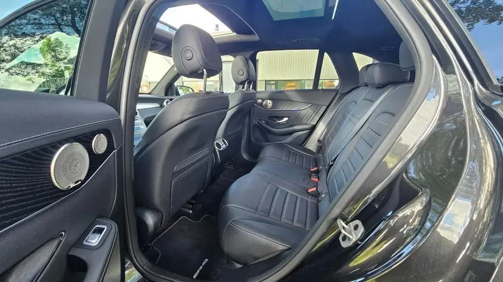 Mercedes-Benz GLC 300E AMG LINE uit 2021, foto 9