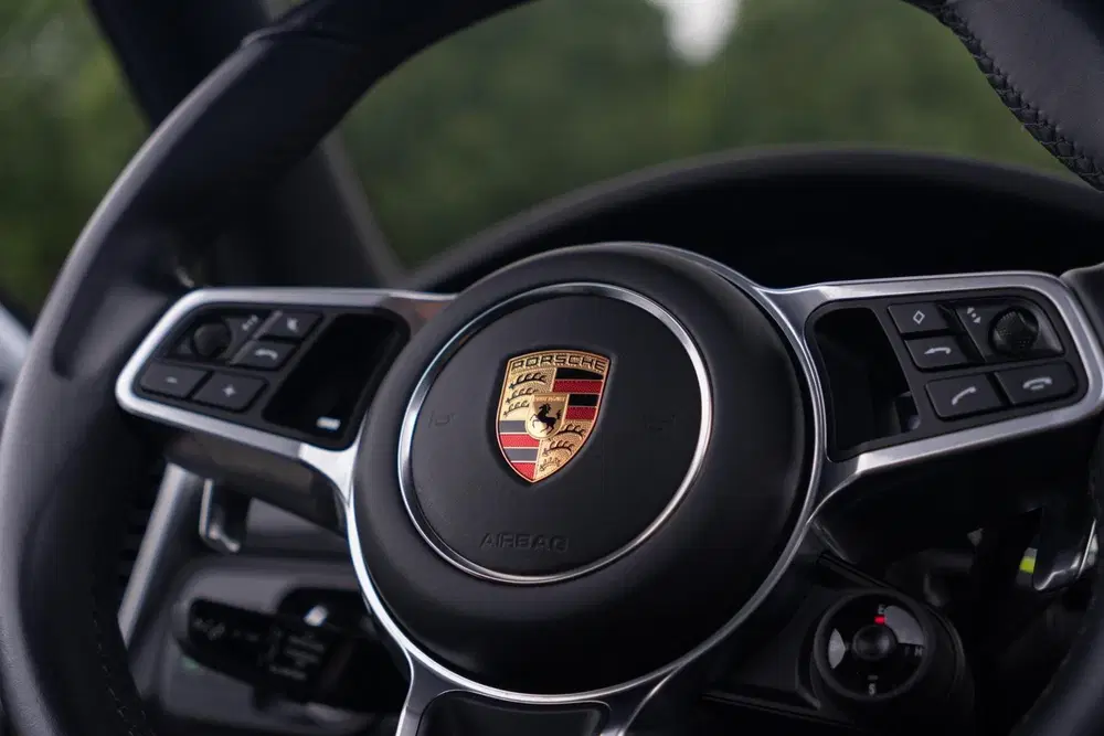 Porsche Cayenne 3.0 E-Hybrid Platinum Edition uit 2022, foto 6